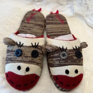 Nick & Nora Brown and Red monkey house slipper shoes Sz-M(6-1/2-7). G